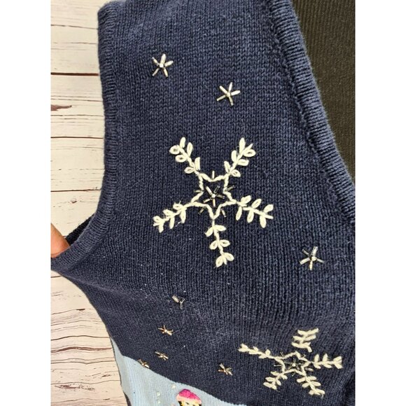 Vintage Womens Winter Sweater Vest Blue Knitted with Penguins and Snowflakes Siz - Picture 6 of 13